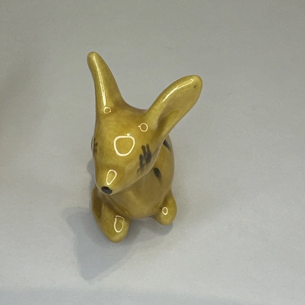 Vintage Deer Fawn Salt & Pepper Shakers Yellow Ceramic Glazed Japan